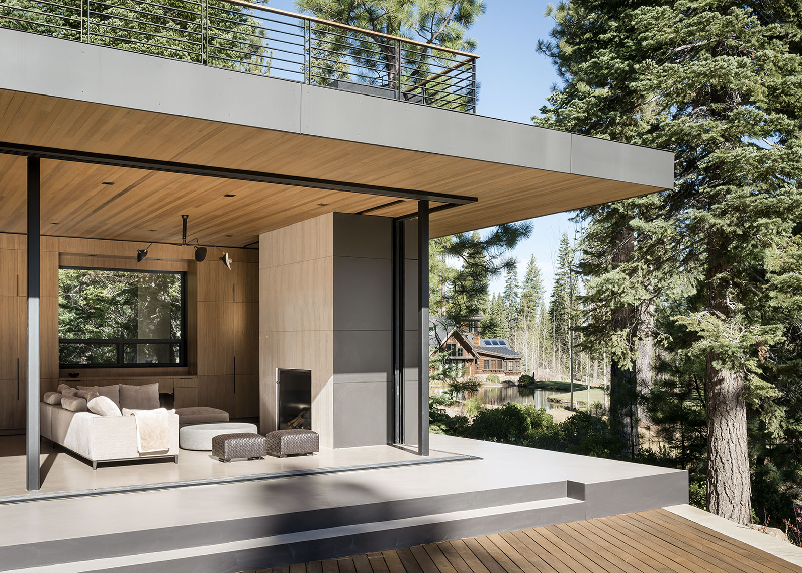 WebX-jmA_Tahoe02-17
